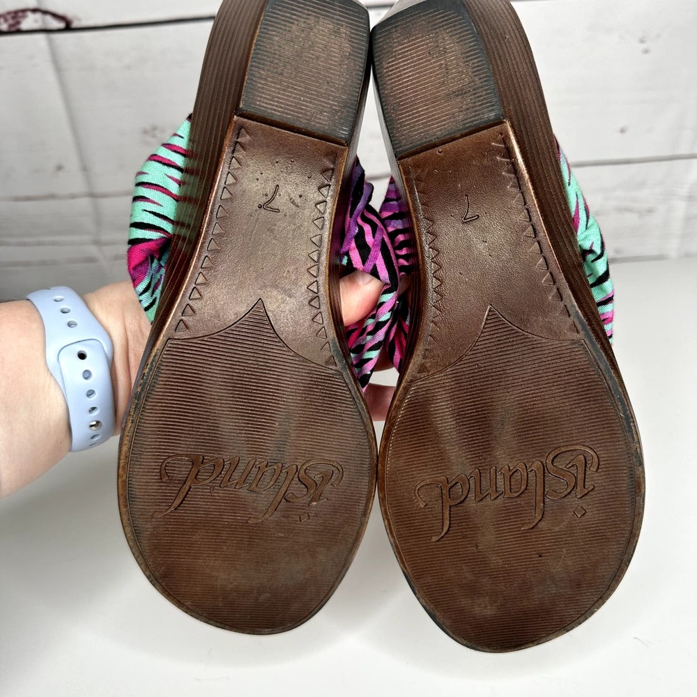 Island Slipper | Farbric Thong Sandal Size 7 Golden Girl Chic | Made in Hawaii - Picture 6 of 9